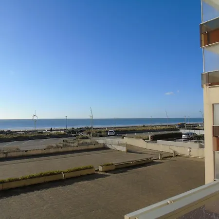 Le Corsaire Plage-des-Demoiselles