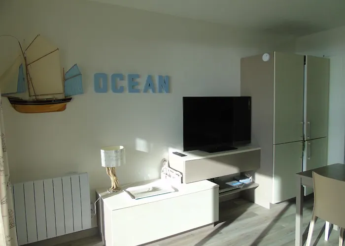 Le Corsaire * Plage-des-Demoiselles